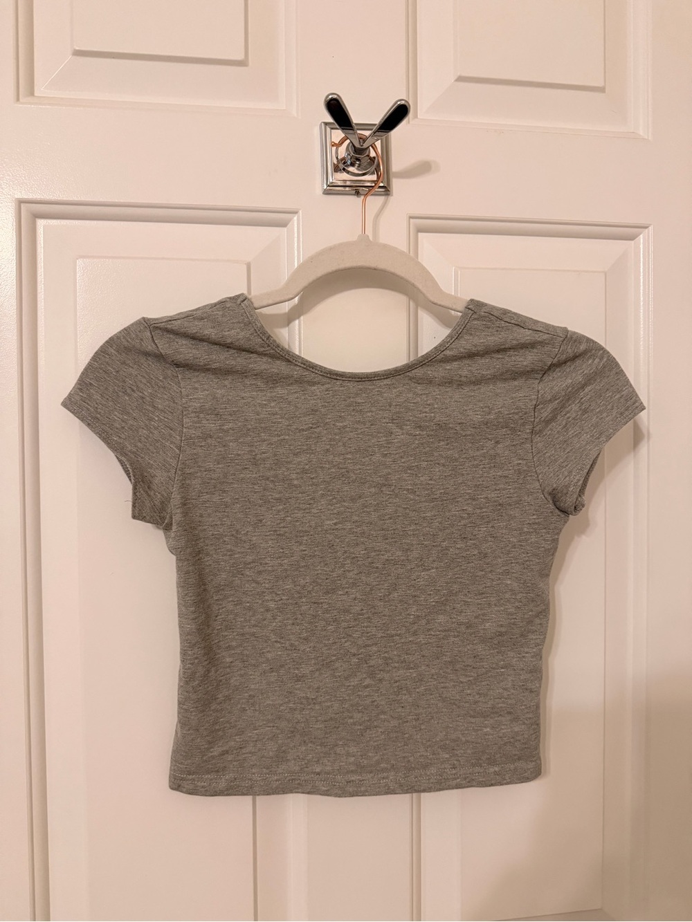 EDIKTED backless Top